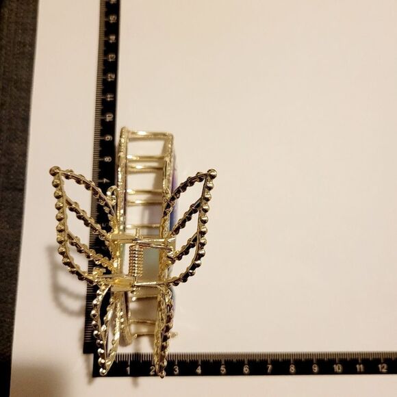 Brand New Gold Rhinestone Butterfly Hair Clip - Picture 7 of 7